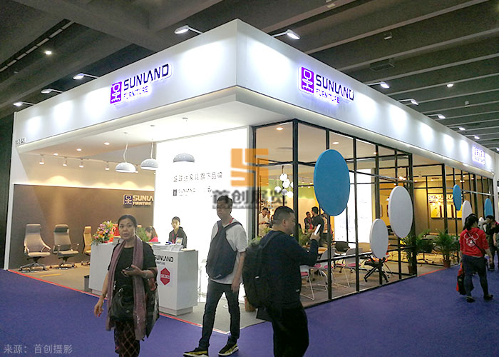 盛聯(lián)達(dá) 家具展臺(tái)設(shè)計(jì)搭建現(xiàn)場(chǎng)(圖1)