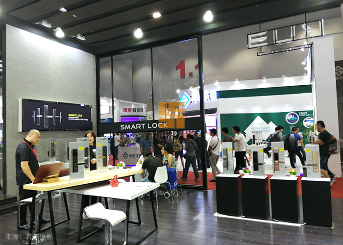 堅士 廣州建材展覽設(shè)計(圖1)